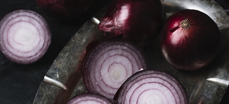 Rote Zwiebeln – nur eine Variante der aromatischen Zwiebelsorten